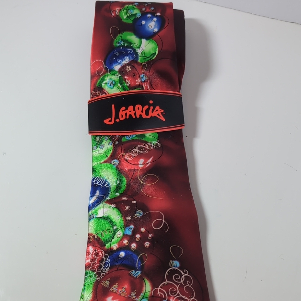 *NEW* J. Garcia Red and Green Holiday Ornament Tie